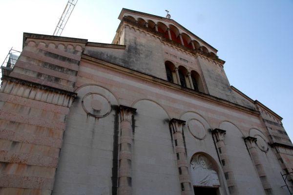 ISOTEC XL di Brianza Plastica per la nuova copertura della Chiesa di S. Anna di Lugagnano