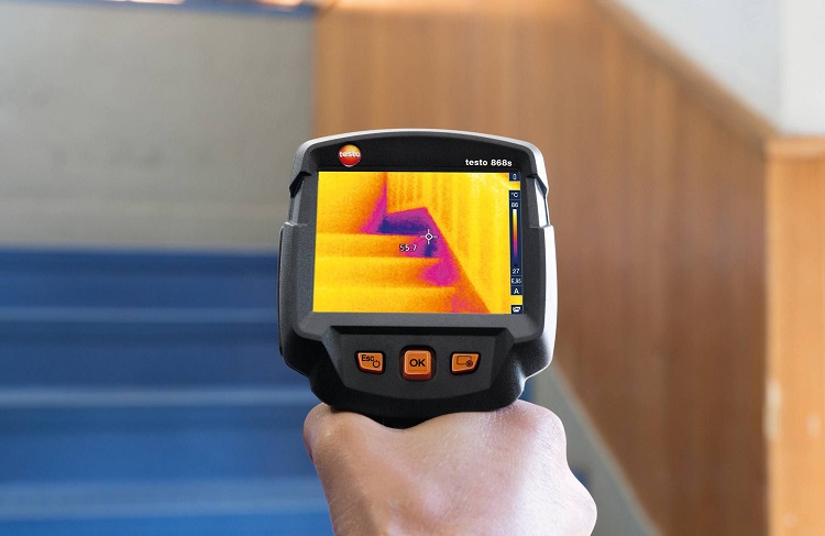 testo 868s: termocamera professionale ad uso semplificato