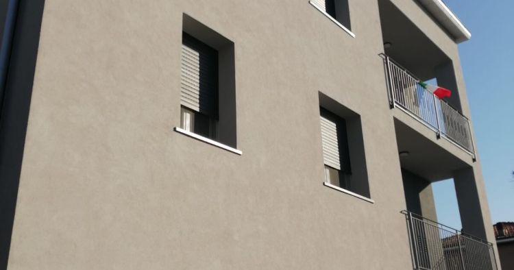 Pannelli isolanti Aeropan per una palazzina di Formigine