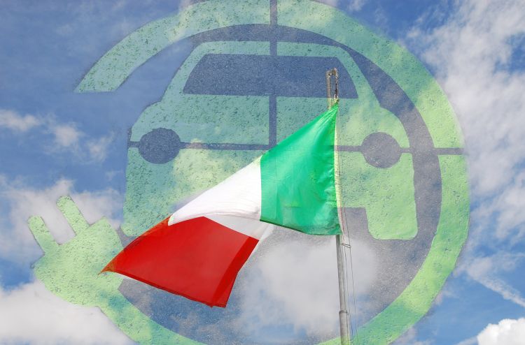 Noleggio auto elettrica: l’e-car sharing si fa spazio in Italia