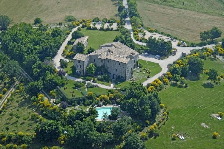 Vista aerea del Castello di Petrata