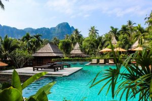Hotel ecosostenibili e costruiti con materiali naturali