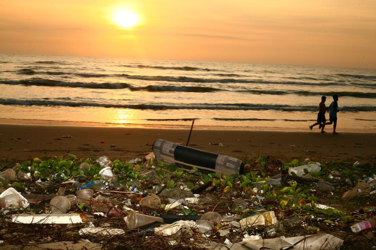 Danni ambientali irreversibili per il bacino del Mediterraneo