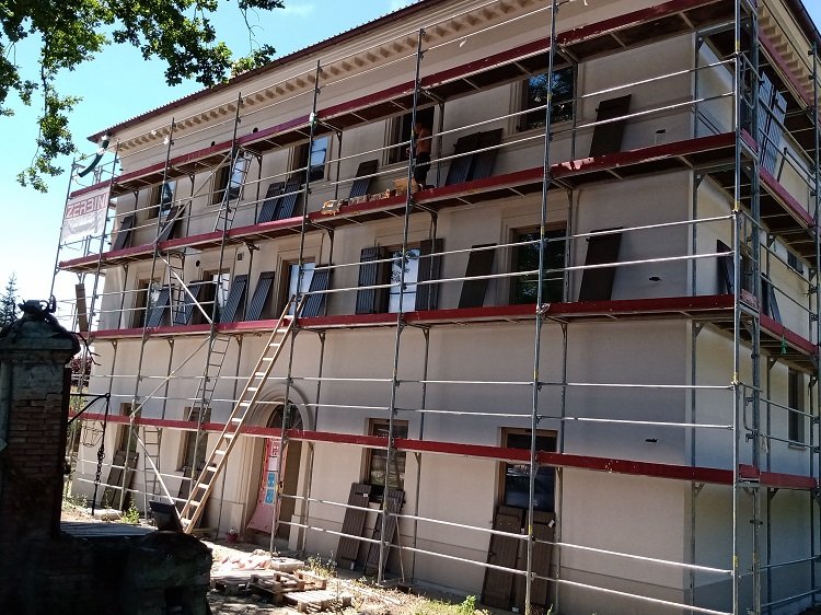 Edificio in fase di costruzione