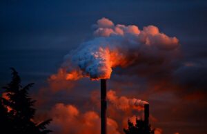 L’inquinamento da combustibili fossili responsabile di 1 morte su 5 nel mondo