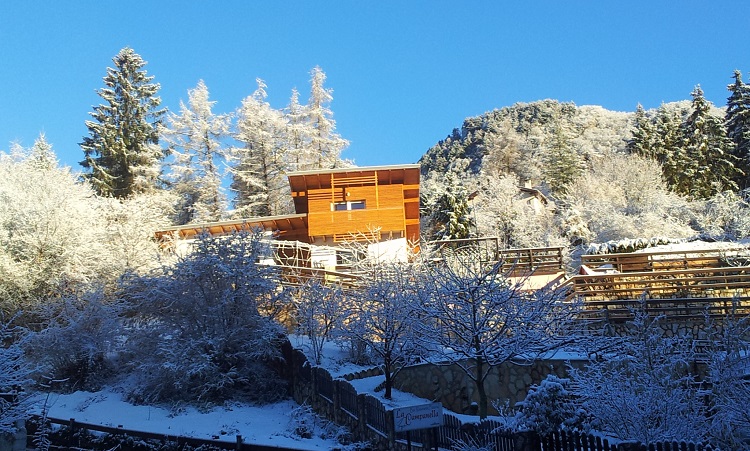 Ampliamento con prefabbricazione in legno a telaio