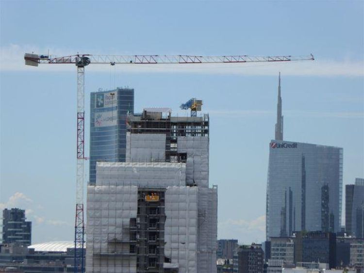 Torre Milano durante i lavori di cantiere