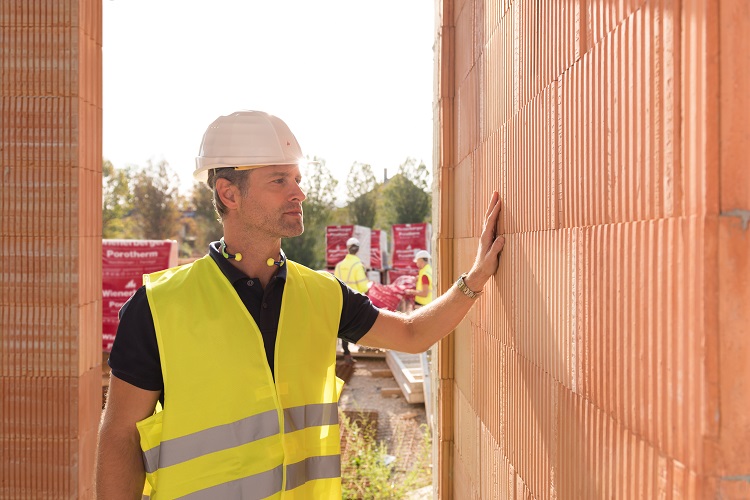 Elevate prestazioni termiche senza cappotto, con Porotherm BIO PLAN