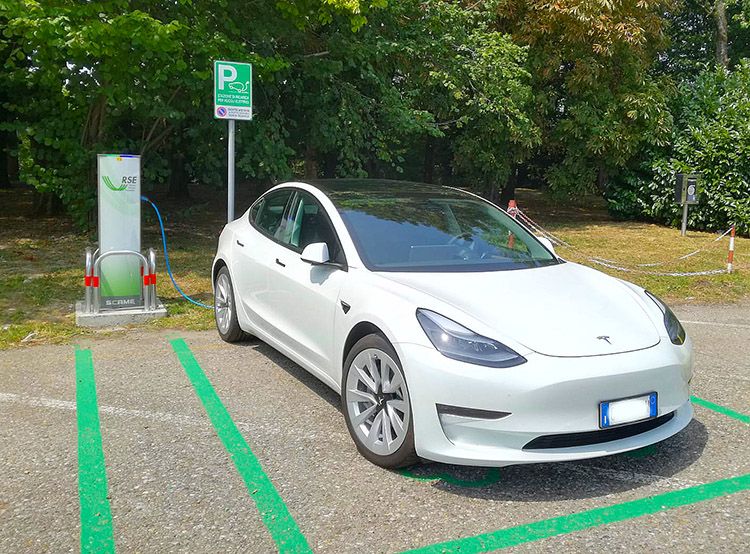 Emobility per la filiera elettronica italiana: un’opportunità da non perdere