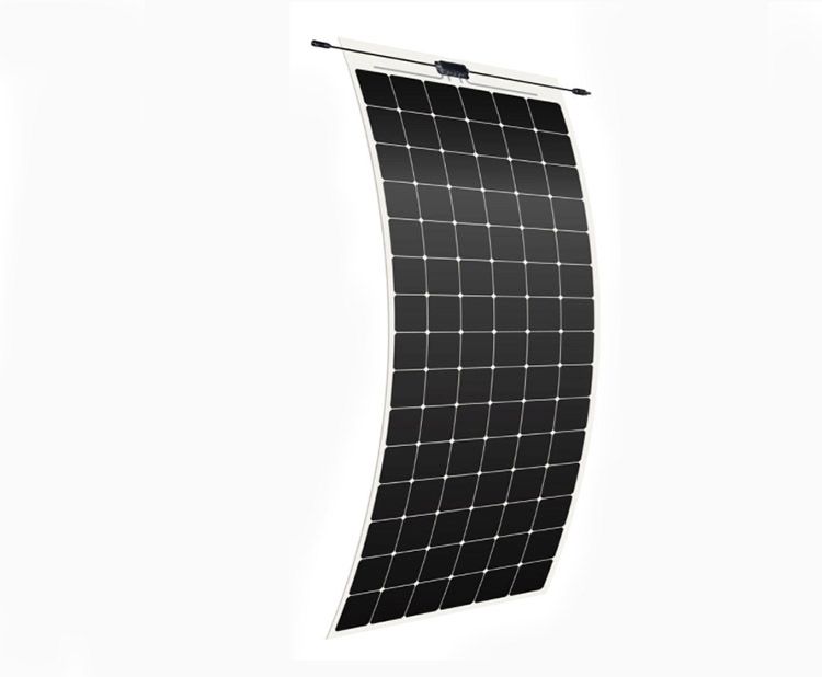 Fotovoltaico per edifici commerciali: nuovi pannelli fotovoltaici Maxeon Air