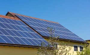 Fotovoltaico, nel 2021 installati più di 80mila nuovi impianti