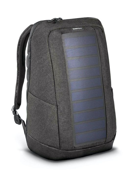 Lo zaino Sunnybag Iconic con pannellino fotovoltaico