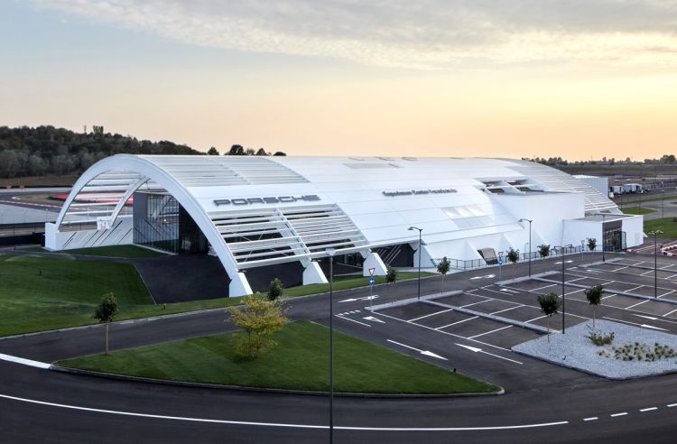 Il Porsche Experience Center di Castrezzato