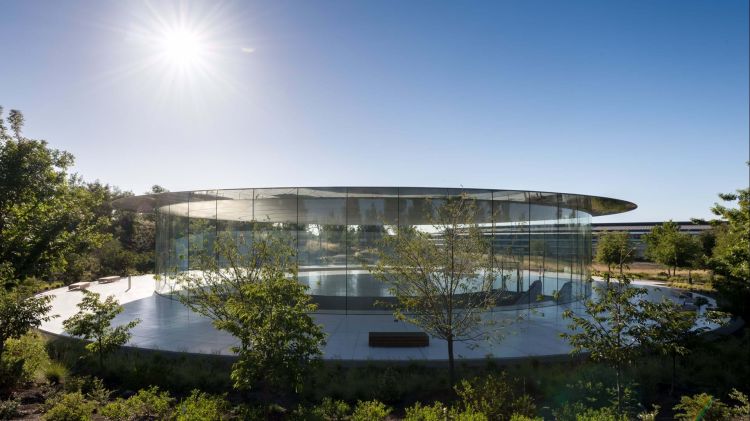 Apple Park progetto di Foster + Partners Apple Park progetto di Foster + Partners 