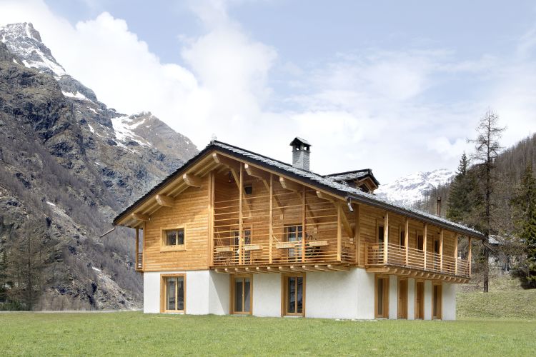 Nuovo B&B Alchemilla a Gressoney. Anche in vacanza, 100% materiali naturali