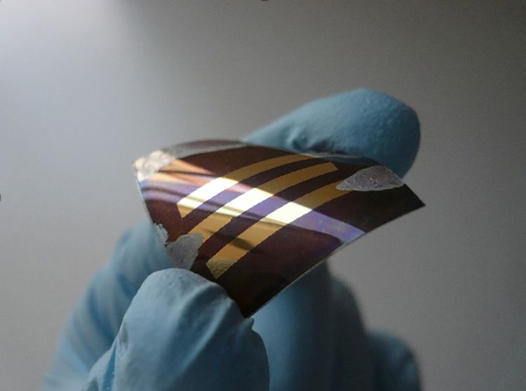 Il modulo fotovoltaico flessibile in perovskite sviluppato nel centro di ricerca chose