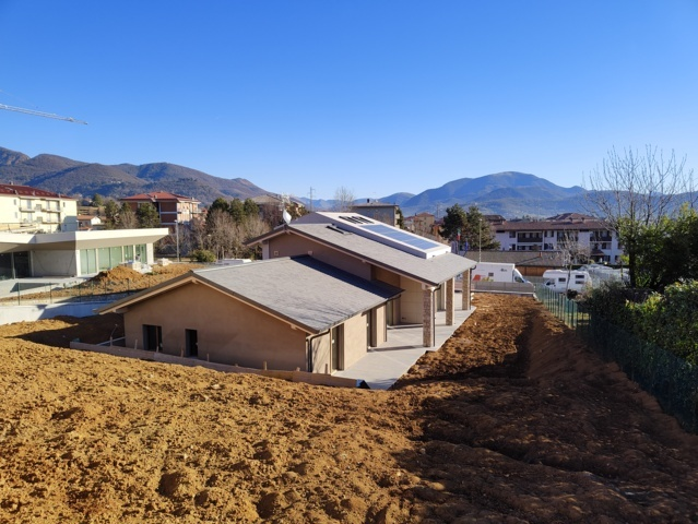 Edificio Monofamiliare realizzato a Torre Boldone in paglia con standard Passivhaus