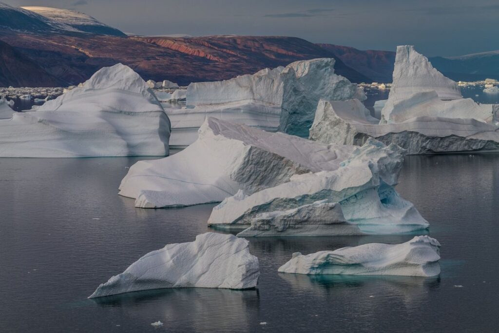 Cambiamento climatico: da 25 anni la calotta glaciale della Groenlandia continua a ridursi