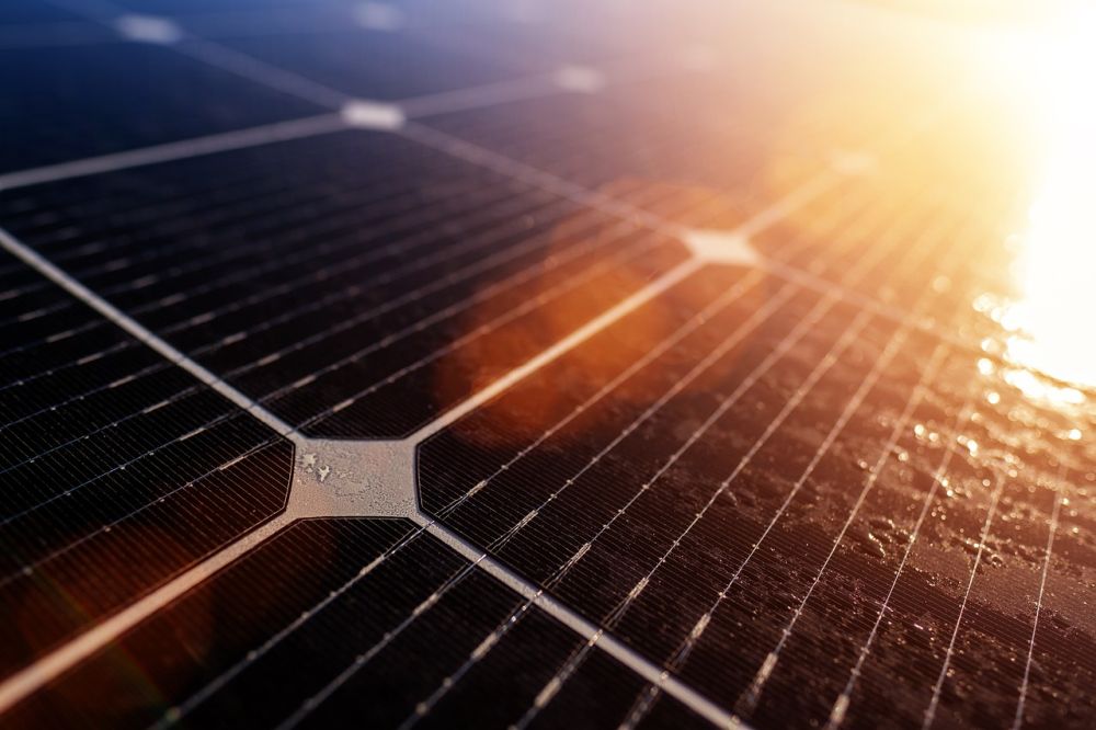 Nuovo record di efficienza per le celle solari ultrasottili