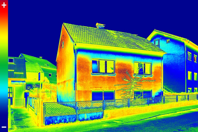 Edificio sottoposto ad analisi termografica 