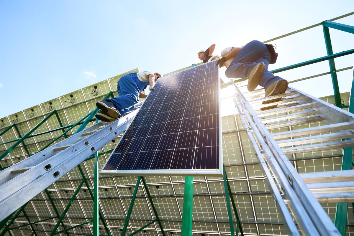 Smaltimento dei pannelli fotovoltaici, le nuove linee guida aggiornate