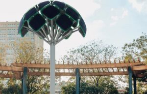 SolarBotanic™ Trees: il rivoluzionario albero a energia solare