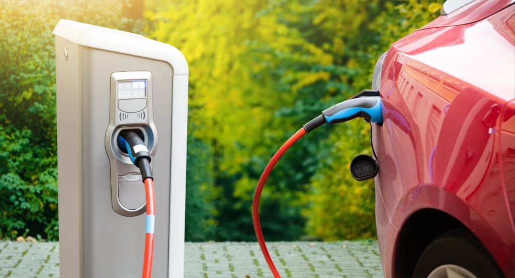 Colonnine ricarica auto elettriche, bonus dell’80%