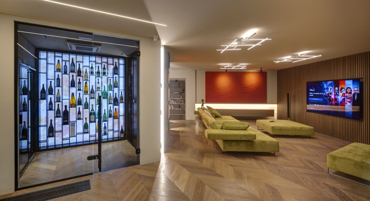 L’interior design di Villa Emerald è stato curato da Kristina Pulaeva 