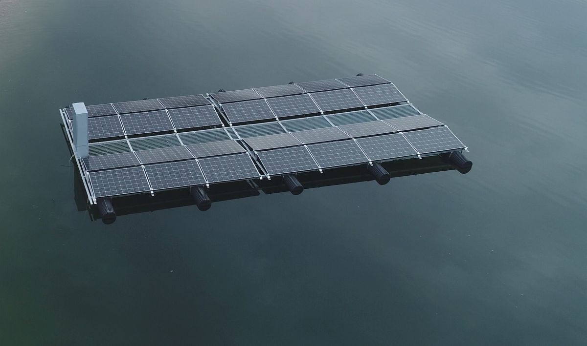 Fotovoltaico galleggiante, vantaggi e prospettive di crescita