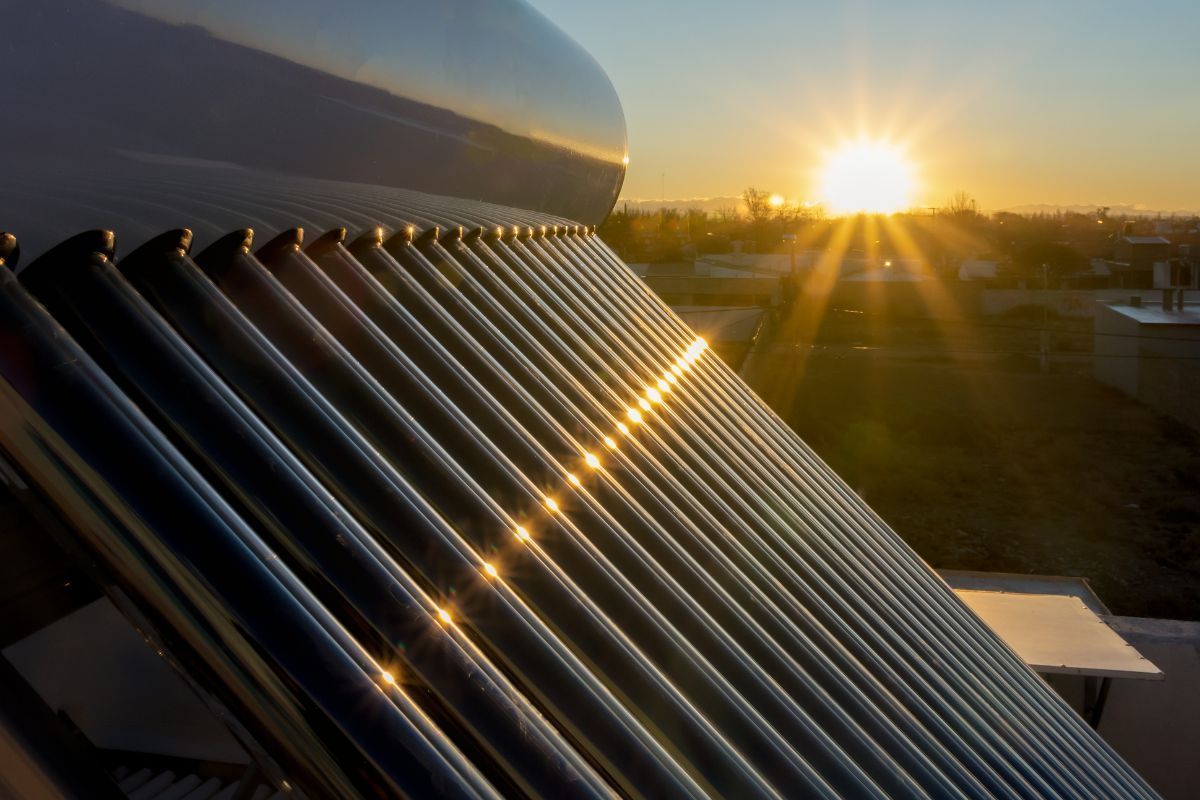 Solare termico: costi, vantaggi e detrazioni