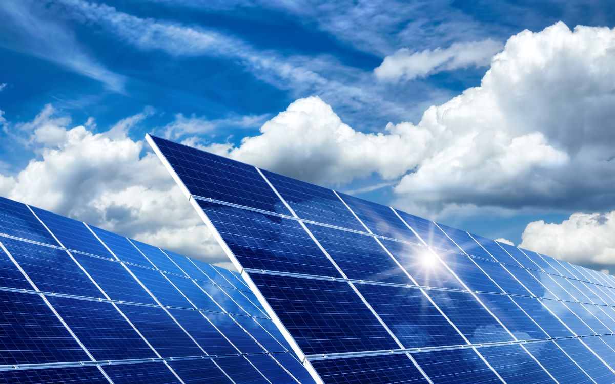 Comunità energetiche per l’industria: incentivare il fotovoltaico