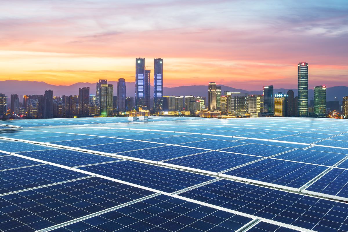 Decarbonizzazione del sistema elettrico al 2035, necessari oltre 90 GW di rinnovabili