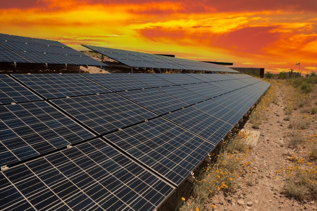 Anche fotovoltaico consuma suolo, tra 2021 e 2022 mangiati 243 ettari