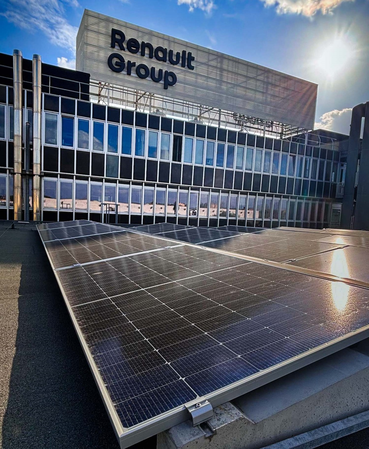 Sorgenia: nuovo impianto fotovoltaico per sede Renault