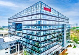 Le performance ESG di LONGi premiate da EcoVadis con il rating di sostenibilità SILVER