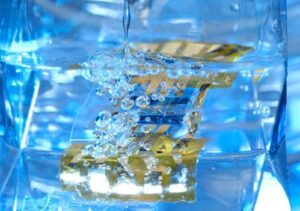 In Giappone la prima pellicola fotovoltaica impermeabile e ultraflessibile