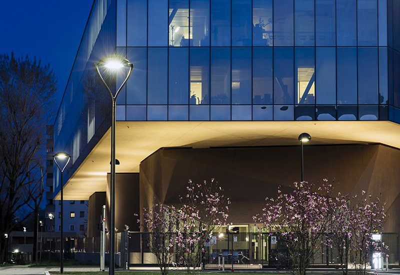 Illuminazione Cariboni per lo IULM di Milano
