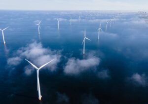 Eolico offshore installato: il vento soffia forte in tutto il mondo, ma in Italia si è in attesa