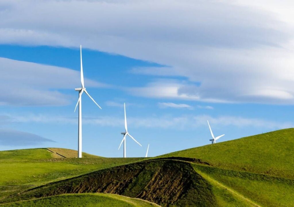 Per eolico record crescita nel 2023 e contributo 49 miliardi a Pil europeo al 2030