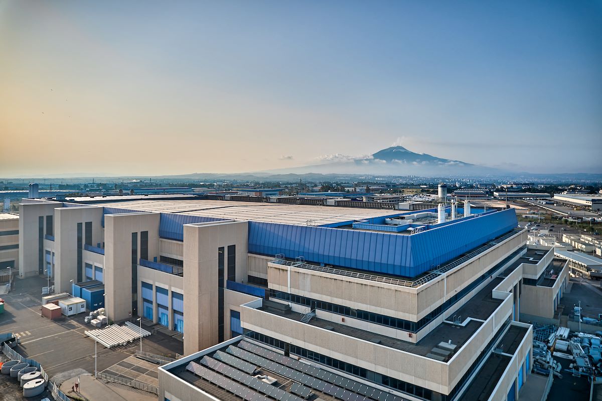 Gigafactory del fotovoltaico: Catania in cima all’Europa nel solare da record