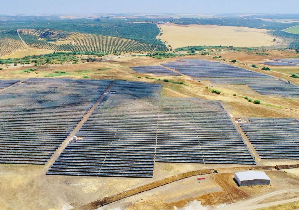 BayWa r.e. vende a Encavis AG un parco solare da 95 MW