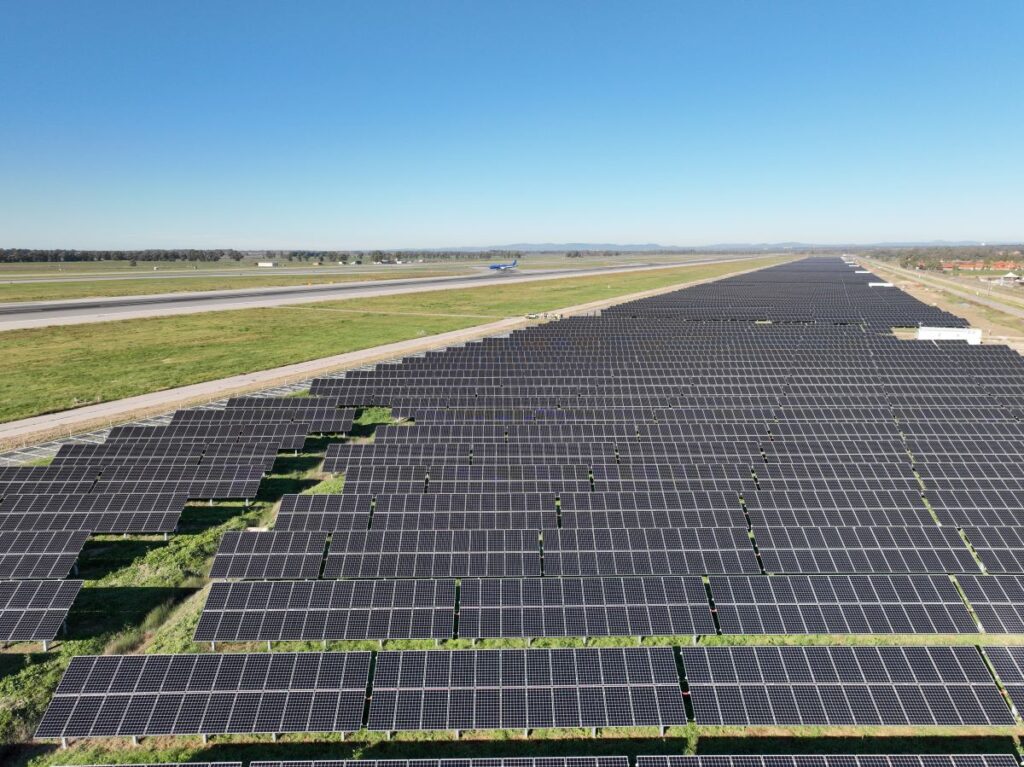 Solar Farm all’aeroporto di Roma Fiumicino, 55.000 pannelli e 22 MWp di potenza