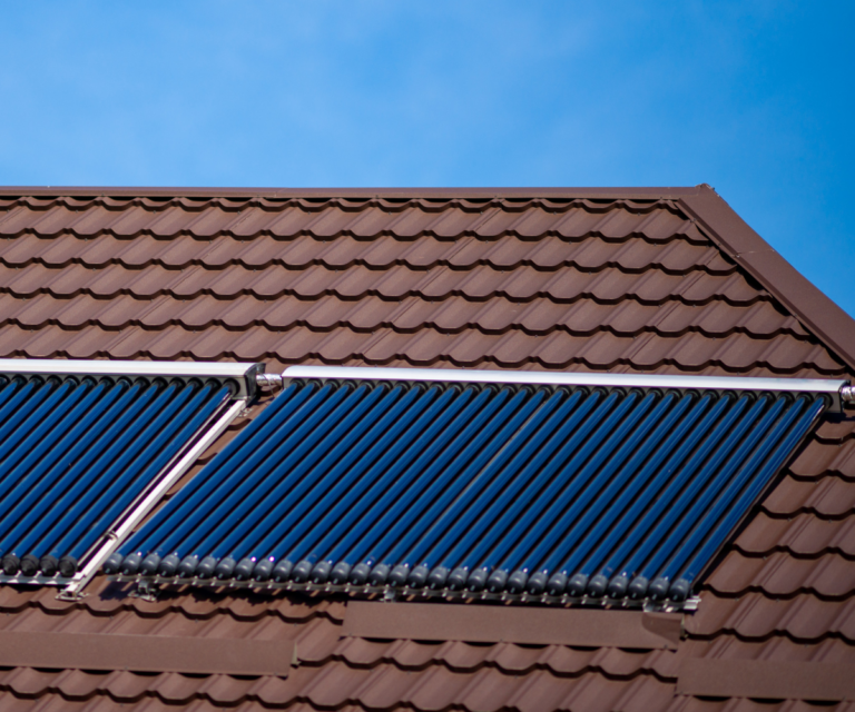 Sistema Di Montaggio NELI Per Pannelli Fotovoltaici E Solari Su Tetto Piano - Vassoio Zavorrato Con Ghiaia - Inclinazione 15° - Adatto Per Balcone E Terrazzo