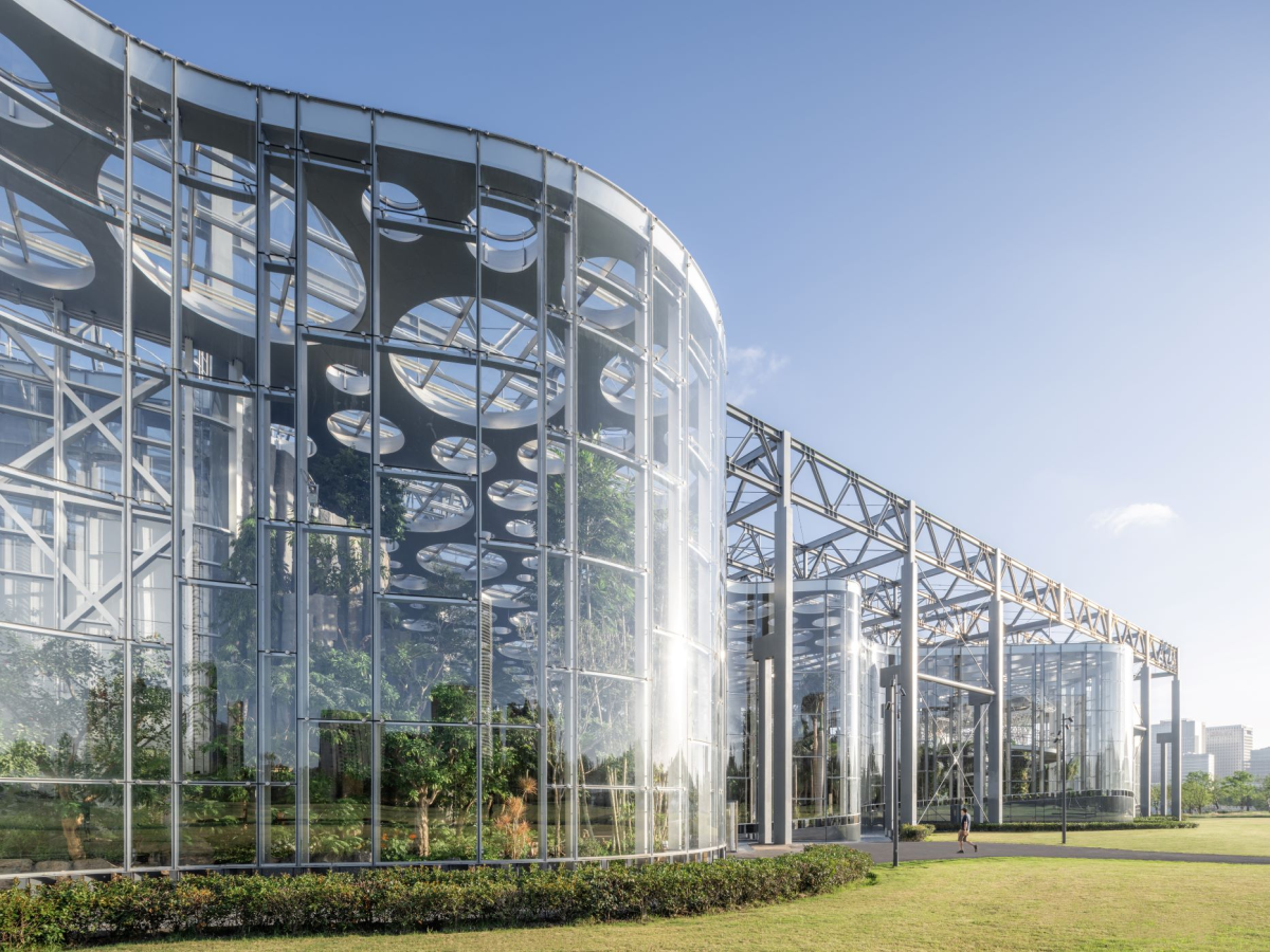 Greenhouse garden: Da centrale elettrica a carbone a edificio NET Zero