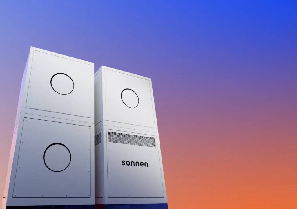sonnenPro FlexStack: il primo sistema di accumulo sonnen per uso commerciale e industriale