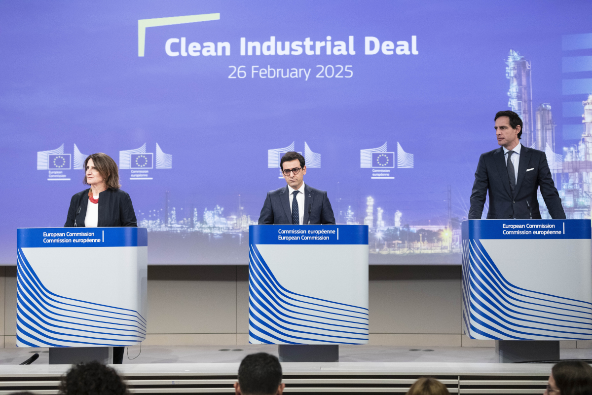Clean Industrial Deal: uno slancio per la competitività e la decarbonizzazione dell'industria europea
