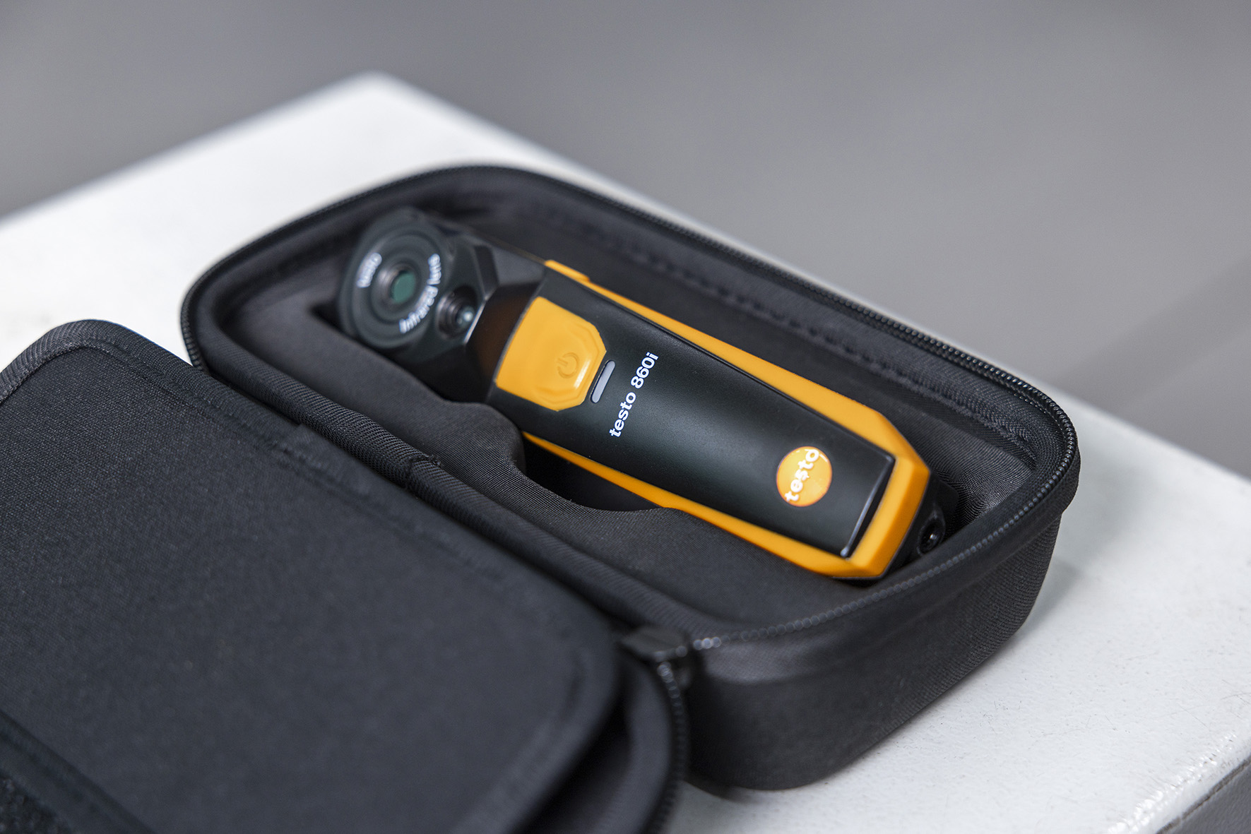 TESTO 860i - termocamera wireless per smartphone