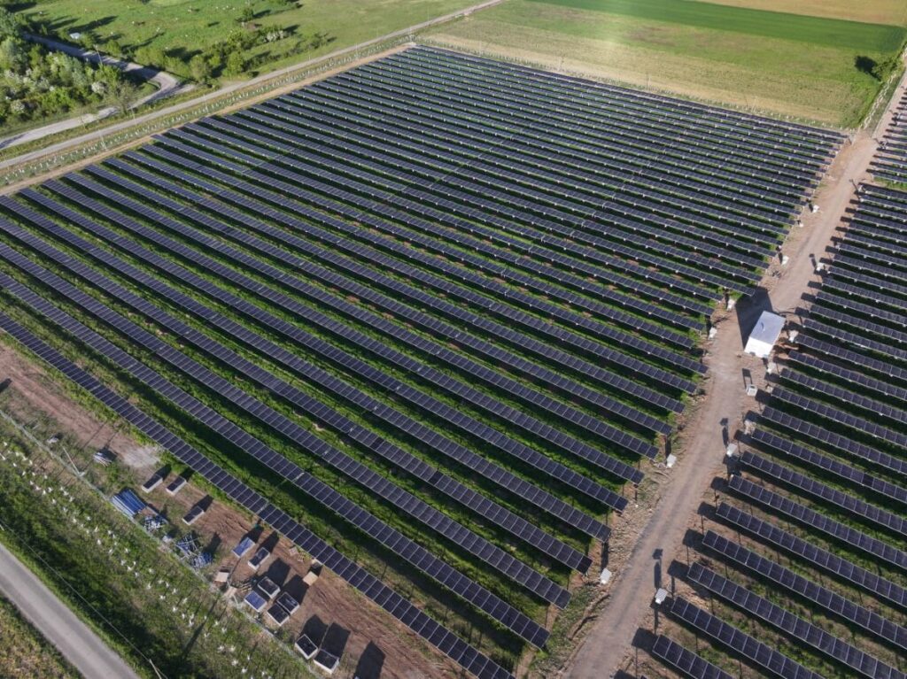 Menara Capital e Green Stone: alleanza strategica per 600 MW di energia rinnovabile in Italia
