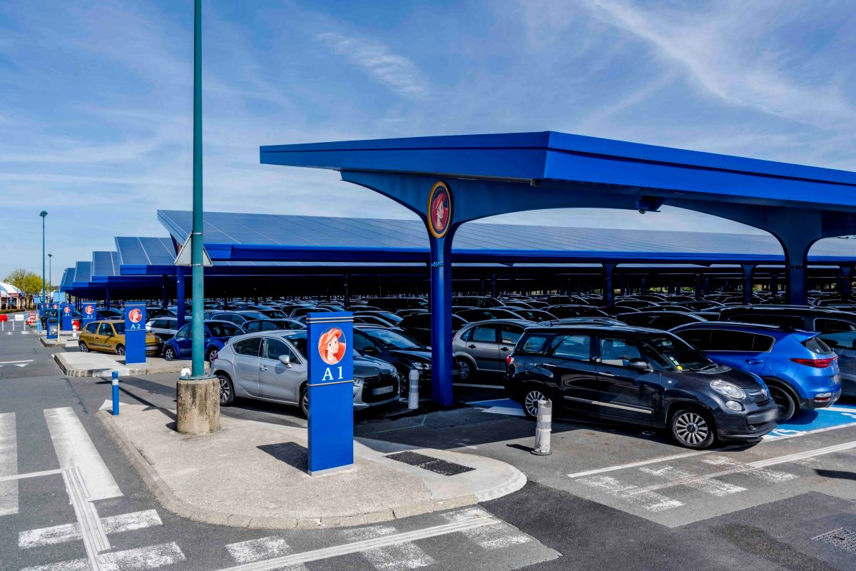 Parcheggio solare di Disneyland Paris