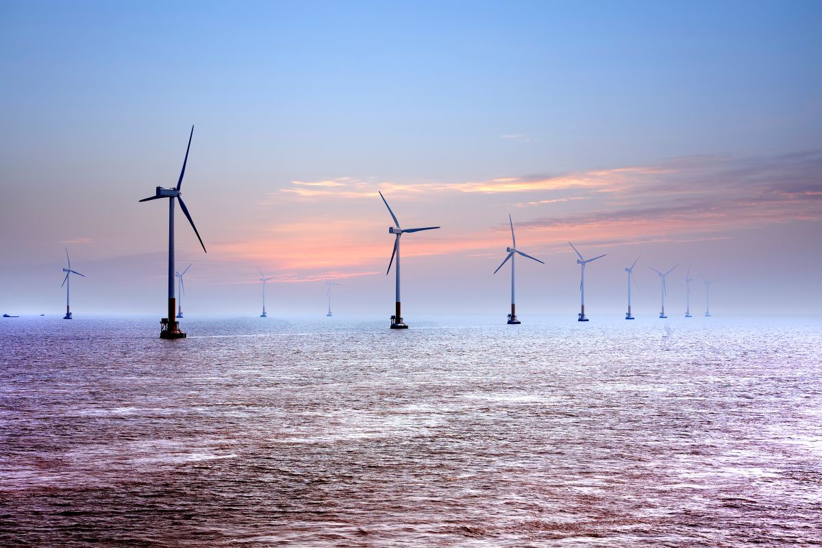 Le sfide da superare per lo sviluppo dell'eolico offshore: finanziamenti, aste efficaci e semplificazione dei permessi